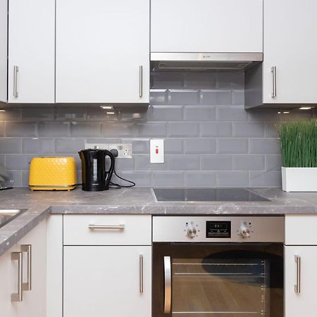 Cosy Ground Floor Apartment London Exterior photo