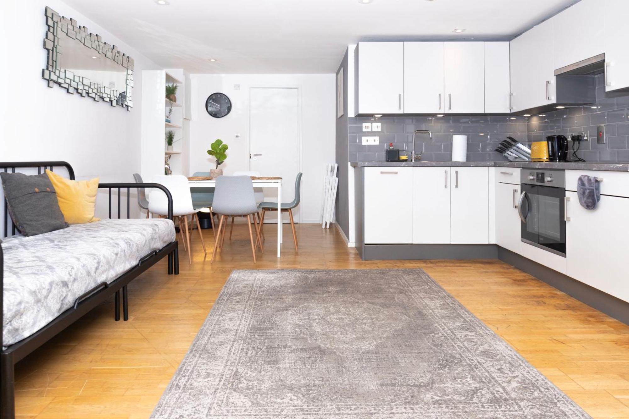Cosy Ground Floor Apartment London Exterior photo